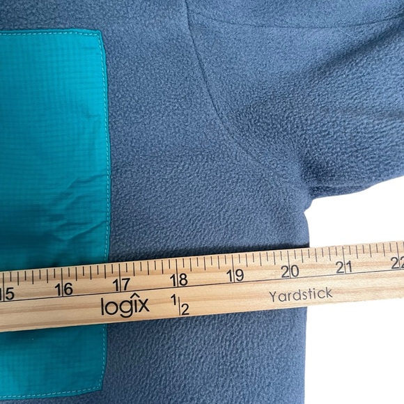 Patagonia Microdini 1/2-Zip Pullover Fleece Jacket Womens Medium Plume Grey Teal - Picture 9 of 10